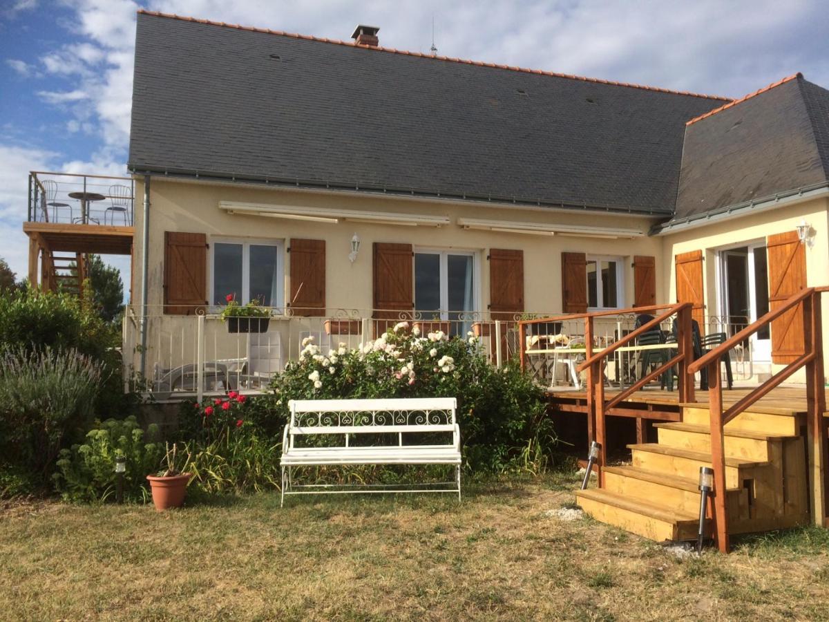 Les Petits Chenes Bed and Breakfast La Pellerine  Εξωτερικό φωτογραφία